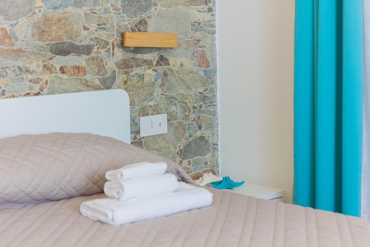 Roccabianca Rooms & Studios ستينتينو المظهر الخارجي الصورة