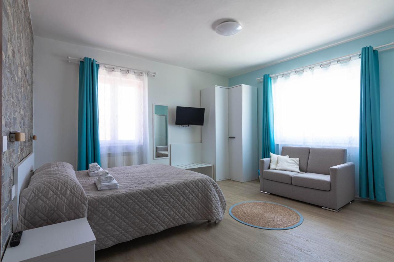 Roccabianca Rooms & Studios ستينتينو المظهر الخارجي الصورة