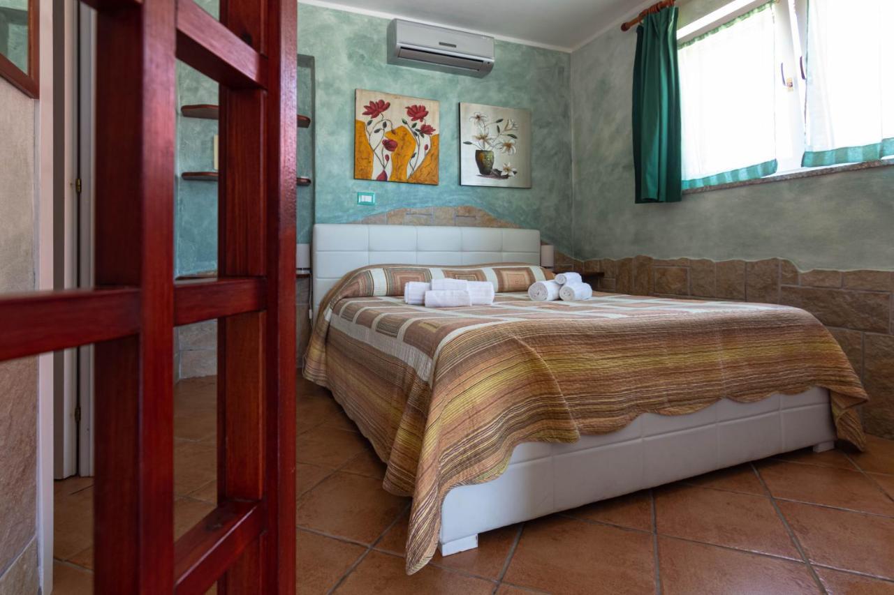 Roccabianca Rooms & Studios ستينتينو المظهر الخارجي الصورة