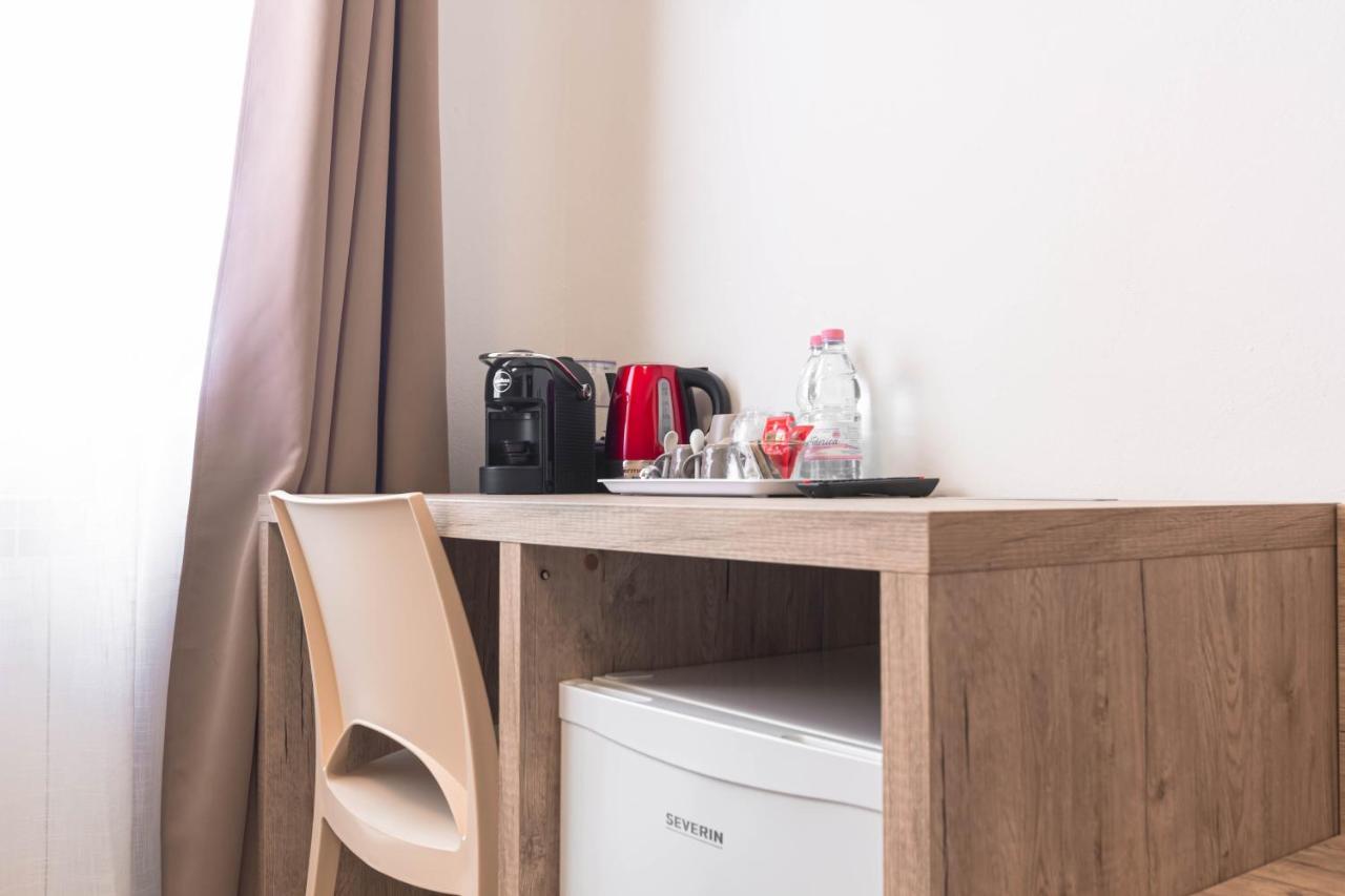Roccabianca Rooms & Studios ستينتينو المظهر الخارجي الصورة